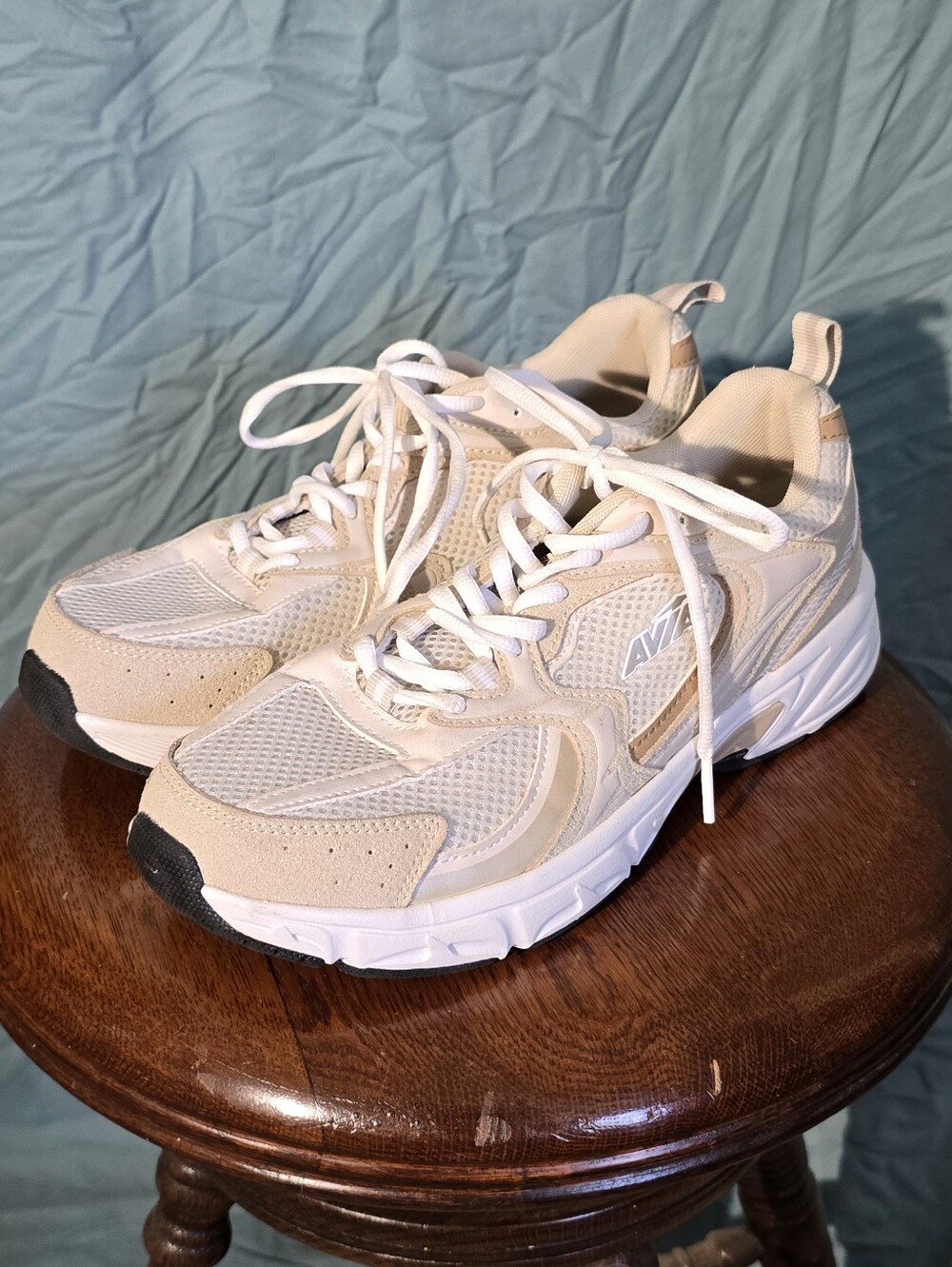 Avia Tan Sneakers, Size 9.5